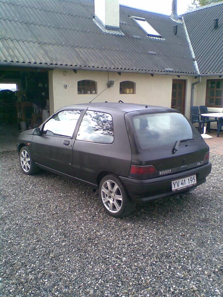Renault Clio RT 1,4 SOLGT! billede 1