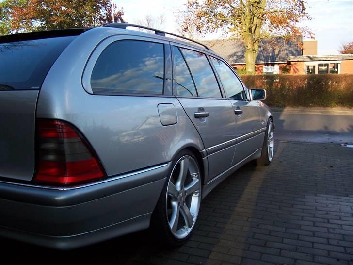 Mercedes Benz C250 TD ST.CAR AUT. billede 3