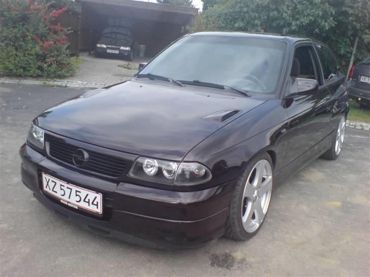 Opel Astra F 2,0 GSI 16v SOLGT billede 2