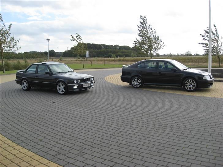 BMW e30 325i 24v billede 10