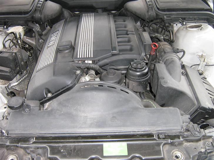 BMW E39 523i TILSALG TILSALG billede 3