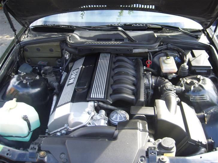 BMW 320 i Coupe SOLGT!!! :( - Rigtig FLOT motor!! billede 2