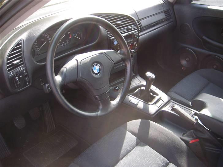 BMW 320 i Coupe SOLGT!!! :( billede 3