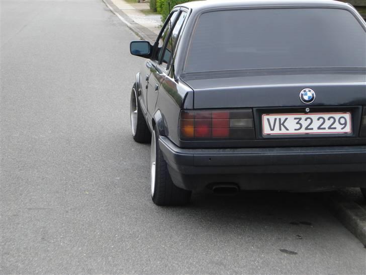 BMW e30 solgt billede 2