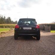 Toyota Auris 2.0 D-4D Sol