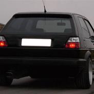 VW Golf 2 1.8 GTi 16v