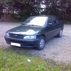 Ford Orion >>> Solgt
