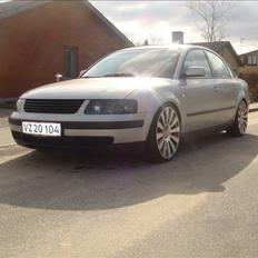 VW passat 2,3 solgt.