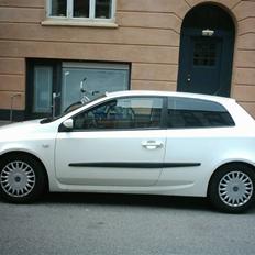 Fiat Stilo 1,9 JTD - solgt - 
