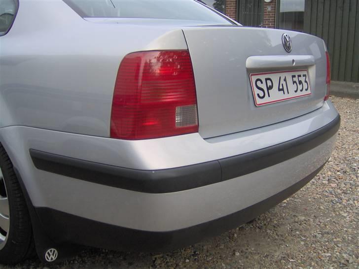 VW Passat Trendline *SOLGT* billede 4