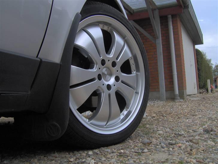 VW Passat Trendline *SOLGT* billede 6