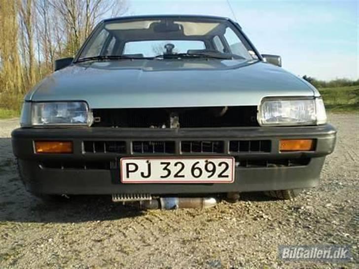 Toyota Corolla *Skrottet* - Billederne er frigivet fra tidligere ejer.. Skal nok selv få taget nogle nye når jeg får et kamera. billede 4