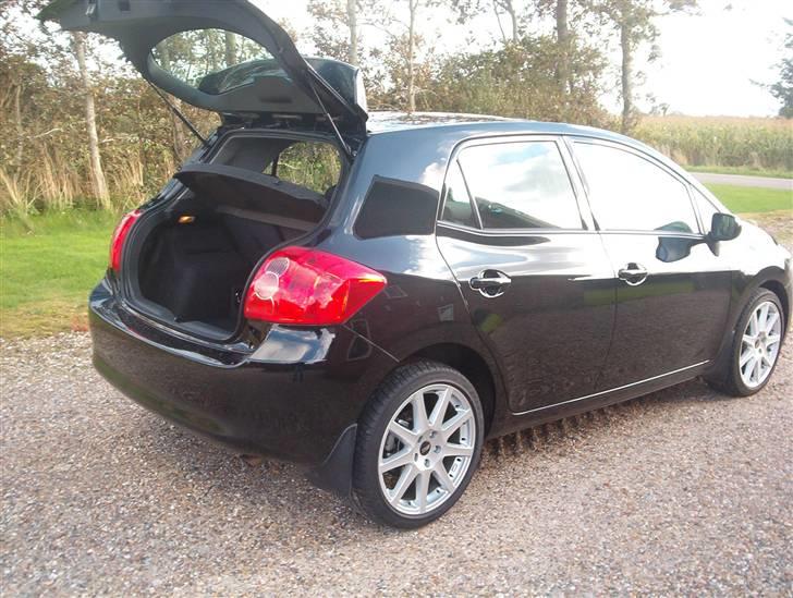 Toyota Auris 2.0 D-4D Sol billede 8