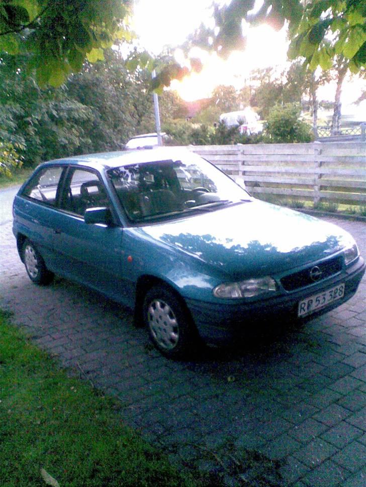 Opel Astra F billede 2