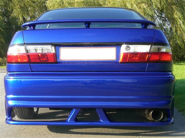 Toyota Carina E  *Solgt* billede 1