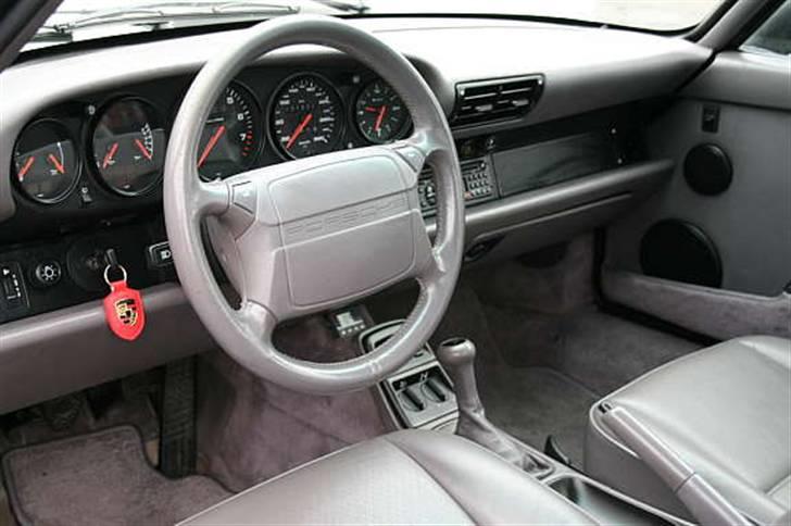 Porsche 911 Carrera 4 - 964 billede 8