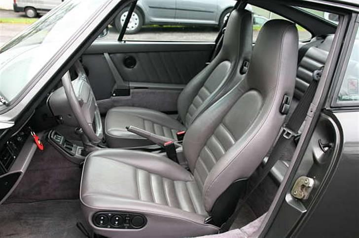 Porsche 911 Carrera 4 - 964 billede 10