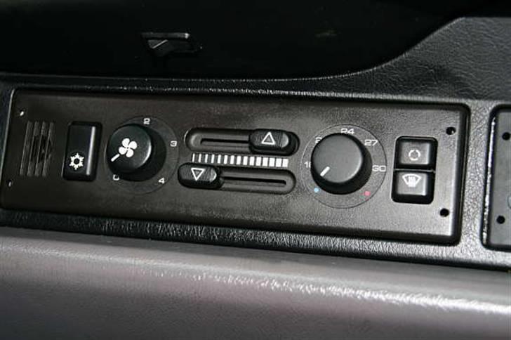 Porsche 911 Carrera 4 - 964 billede 13