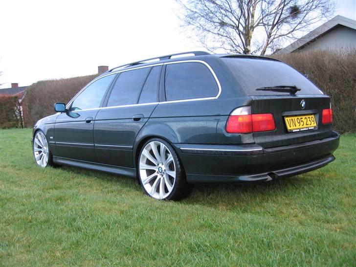 BMW # 530d Touring SOLGT billede 8