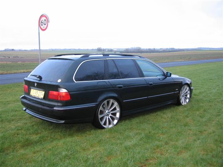 BMW # 530d Touring SOLGT billede 10