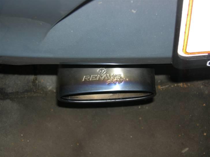 Seat Ibiza  (Solgt) - Remus potte 14cm i breden og 7,5 i højden lyder alt for godt.. det er en gennemgangs potte. billede 3