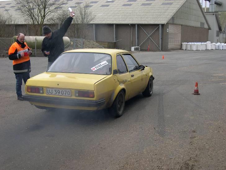Opel Ascona b Rallybil billede 4