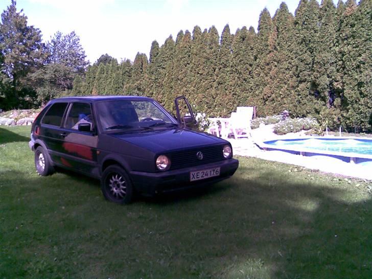 VW Golf 2 *SOLGT* - denLille Bule i Døren er og klaret :)  billede 12