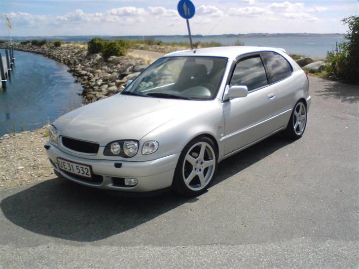 Toyota Corolla E11 G6 SOLGT billede 3