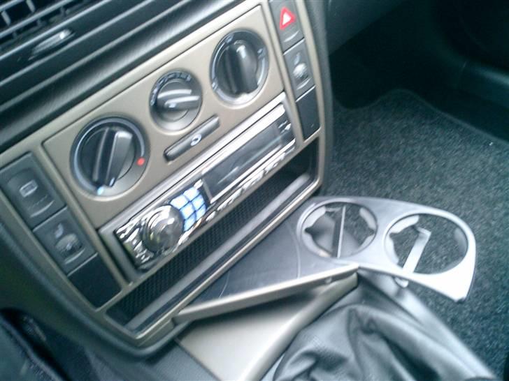 VW passat 2,3 solgt. billede 16