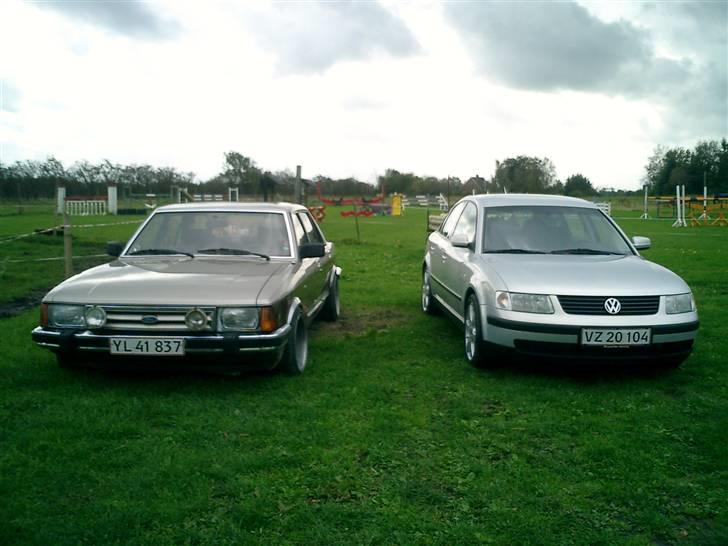 VW passat 2,3 solgt. - lige billede af min granada og min nye passat. billede 18