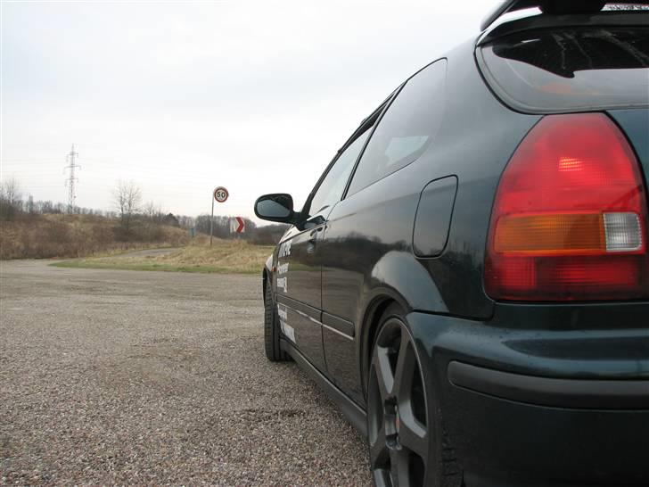 Honda Civic VTI ## SOLGT ## billede 8