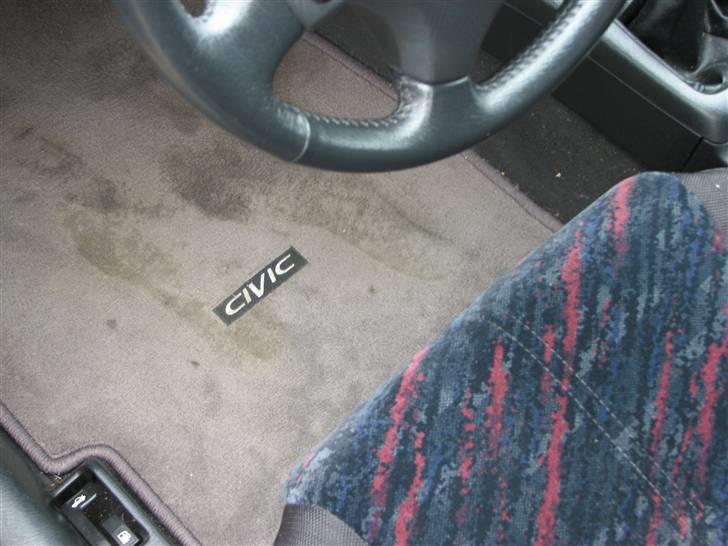 Honda Civic VTI ## SOLGT ## billede 11