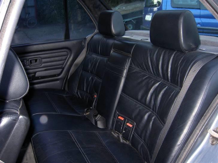 BMW E30 320i billede 13