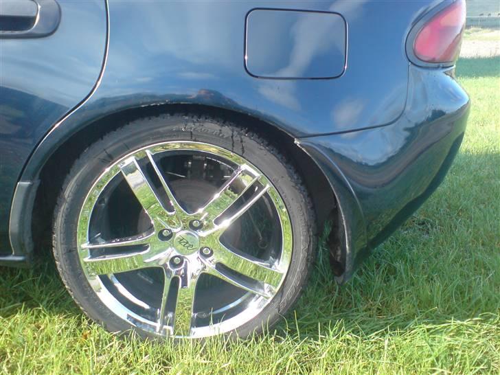 Mazda 323F BA ( Solgt ) billede 2