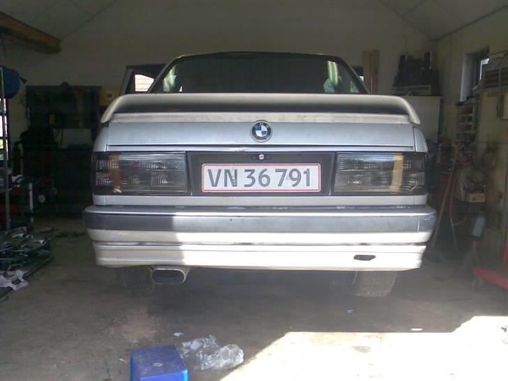 BMW 320i (325i) - De nye baglygter. billede 18