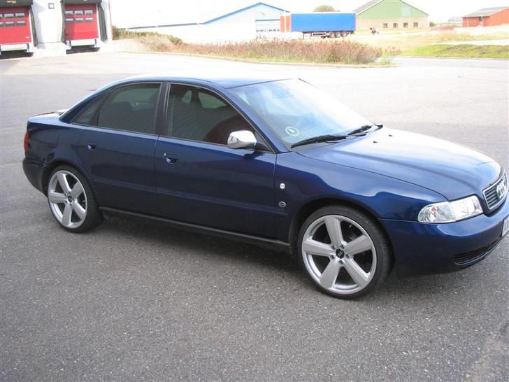 Audi A4 1.6 billede 7