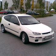 Mazda 323c