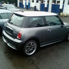 Mini Cooper S *SOLGT* :(