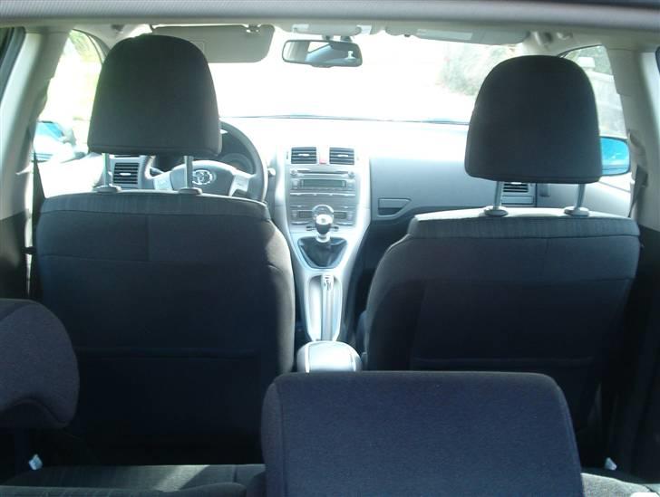 Toyota Auris 2.0 D-4D Sol billede 11