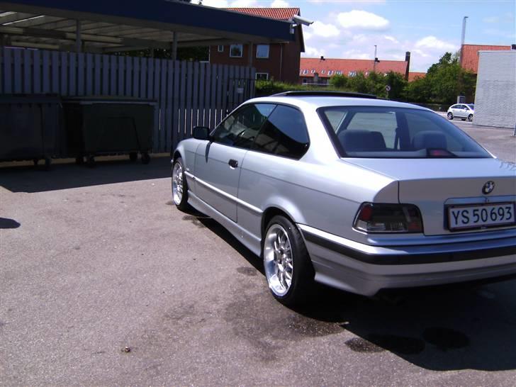 BMW 323i E36 Coupe - Solgt billede 12