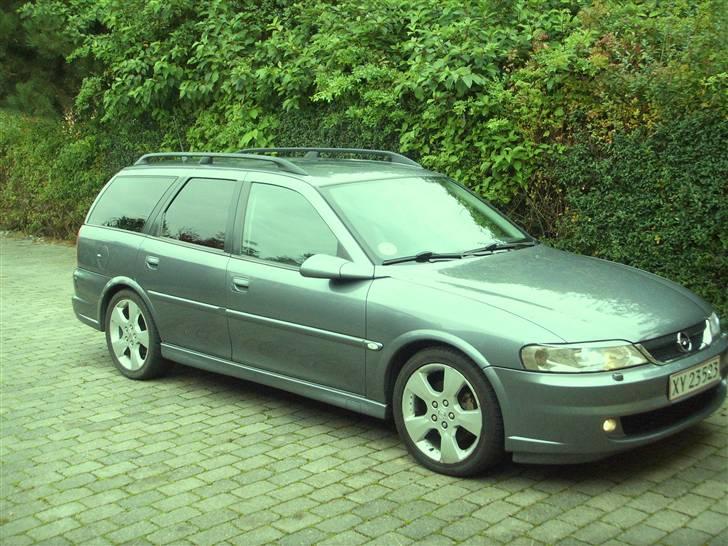 Opel Vectra B 2,2 DTI SOLGT - Syns selv at det er en lækker farve billede 1