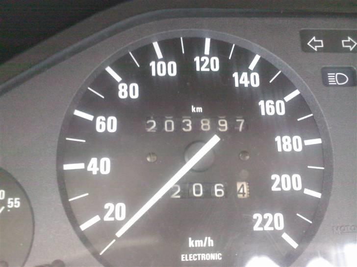 BMW 320i 24v billede 10