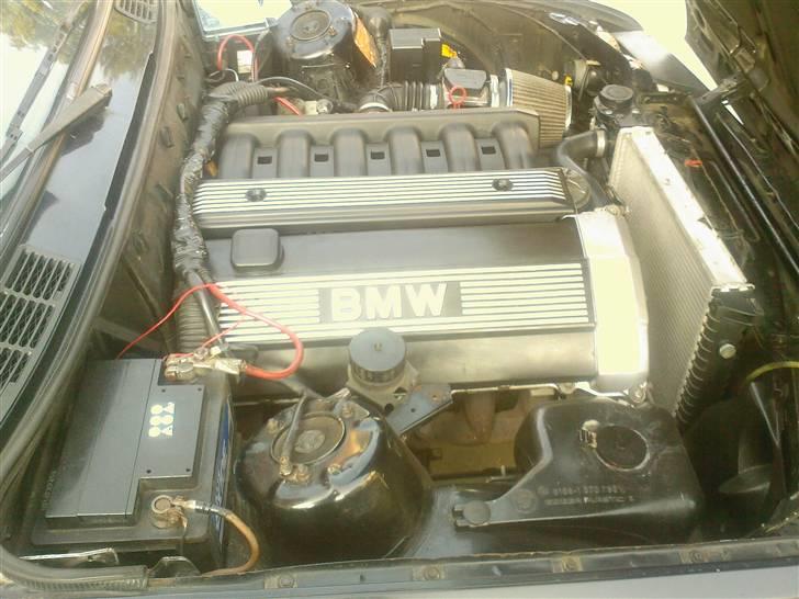 BMW 320i 24v billede 12