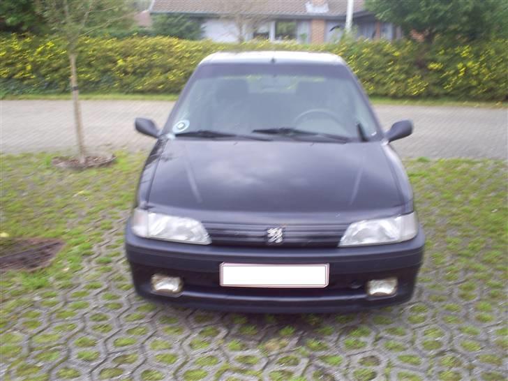 Peugeot 106 "byttet" - Forfra, ser ret ond ud ? billede 5