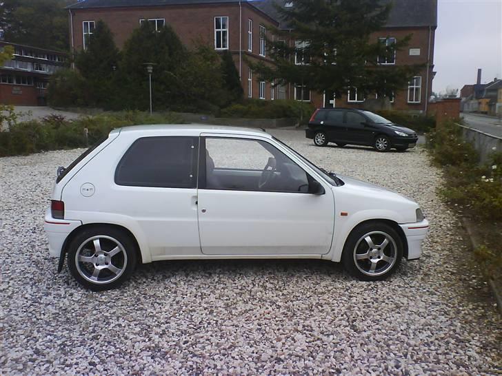 Peugeot 106 Rallye 1,6 - BYTTET billede 2
