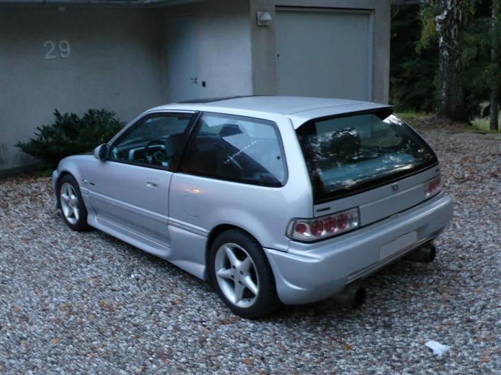 Honda Civic // SOLGT ! billede 2