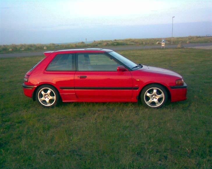 Mazda 323 BG billede 7