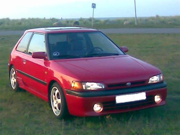 Mazda 323 BG billede 8