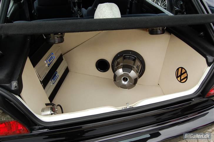 VW Golf GTI G60 - Blanz - Bagagerummet matcher motorummet. billede 13