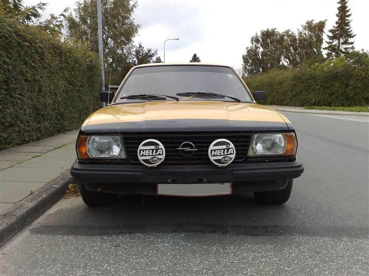 Opel Ascona B Solgt billede 1